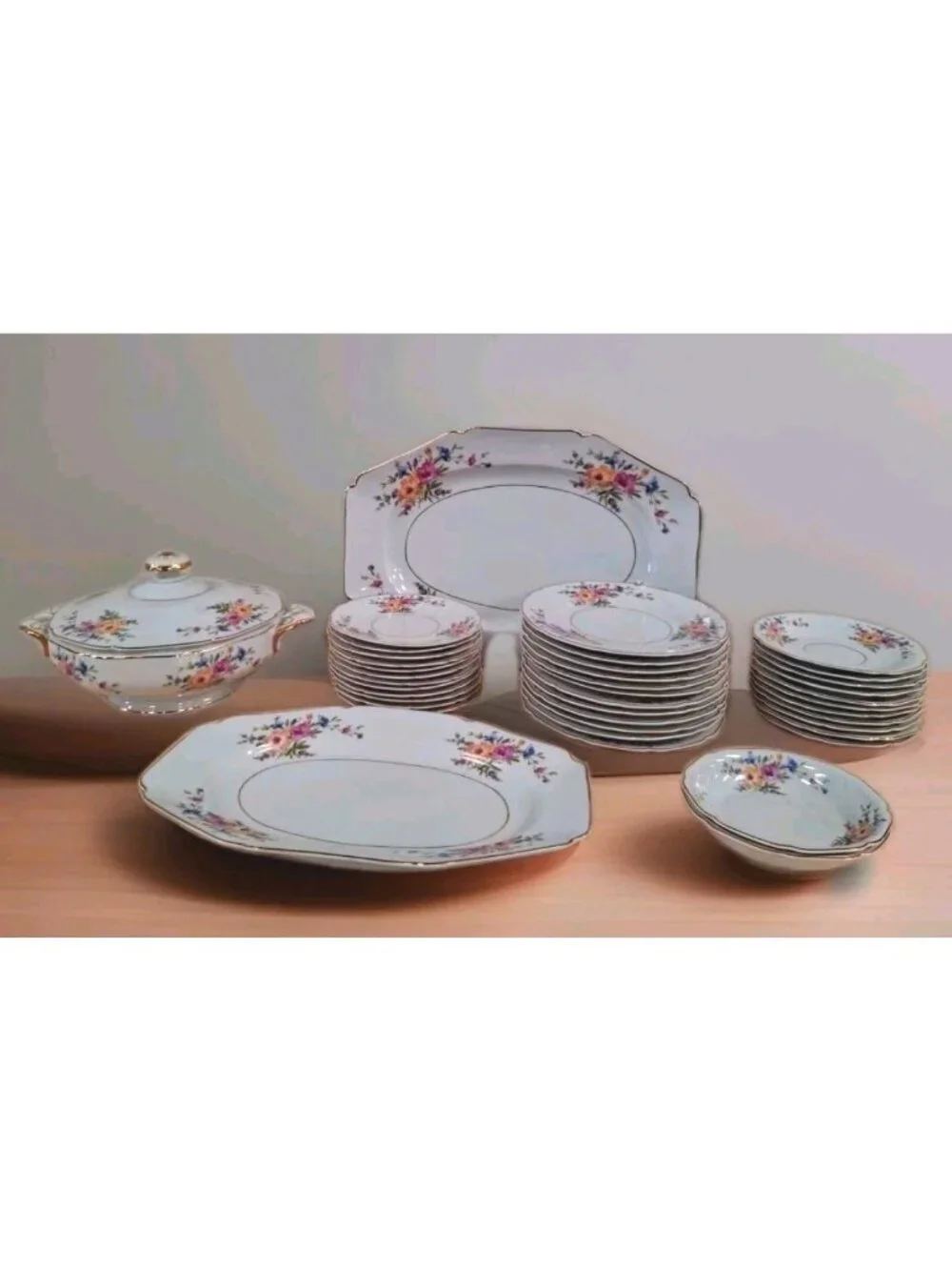 40 Pc Heinrich Selb Pink Bavarian Rose Floral Dinnerware Set Gold Trim